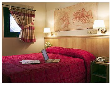 ����� Mercure Roma Delta Colosseo, ����