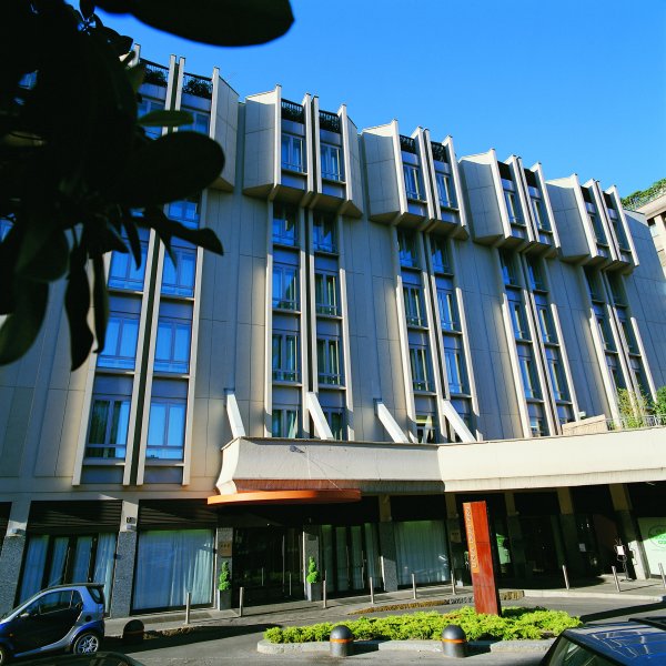 ����� Una Hotel Tocq, ����