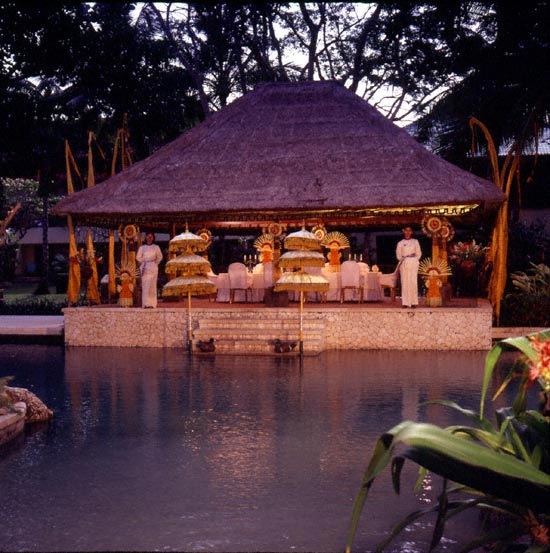 ����� Nusa Dua Beach Hotel & Spa, ����