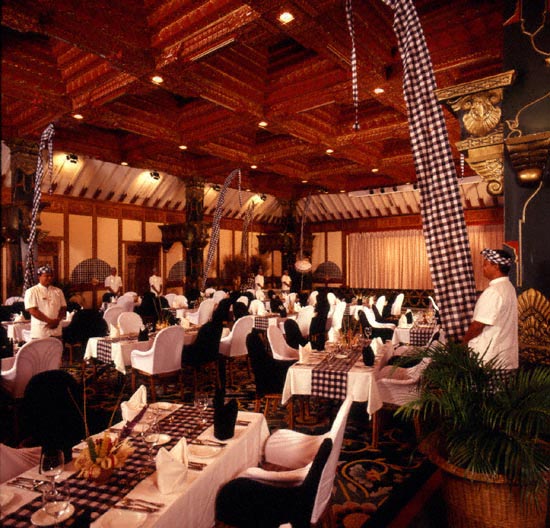 ����� Nusa Dua Beach Hotel & Spa, ����