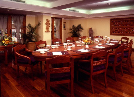 ����� Nusa Dua Beach Hotel & Spa, ����