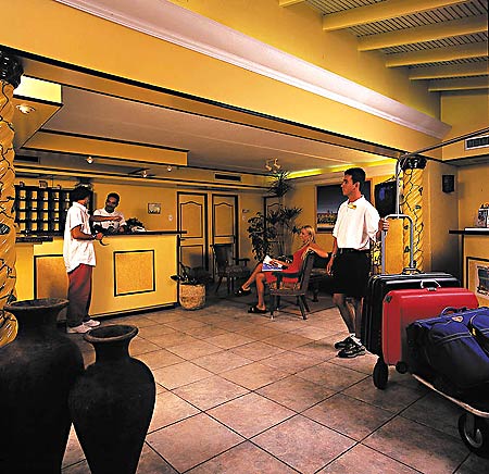 ����� Amsterdam Manor Beach Resort, ����