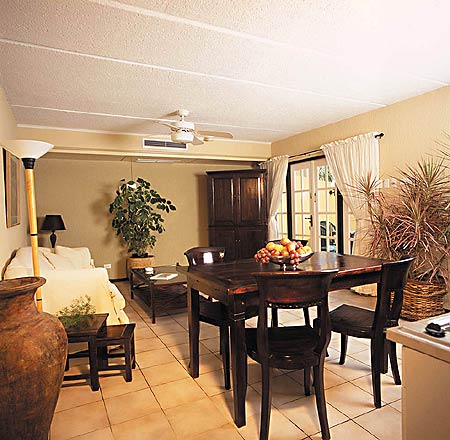 ����� Amsterdam Manor Beach Resort, ����