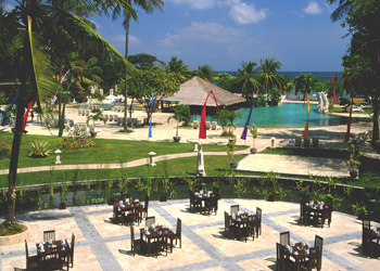 ����� Discovery Kartika Plaza, ����