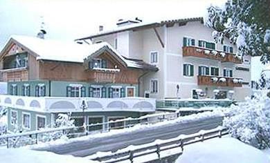 ����� Gambrinus Hotel Vigo di Fassa, ����