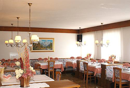 ����� Edelweiss hotel Vigo di Fassa, ����