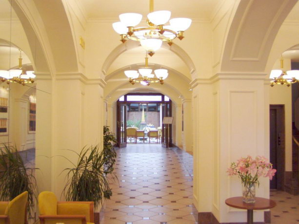 ����� Royal Galerie, ����