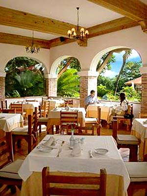 ����� Occidental El Embajador, ����