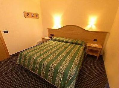 ����� Palace Hotel Ravelli, ����