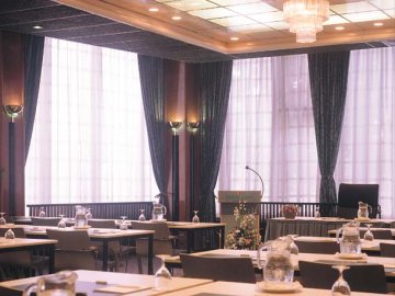 ����� Holiday Inn Rotterdam, ����