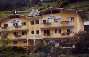 ����� Garni Mutmanor APT(C), ����