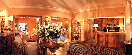 ����� De la Pinede Residence, ����