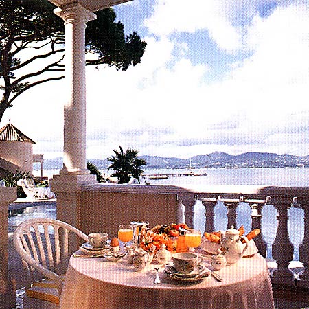 ����� De la Pinede Residence, ����