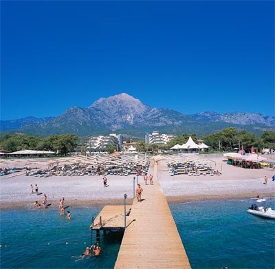 ����� Queen's Park Resort, ����