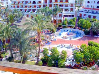 ����� Parque L'Americ APT, ����