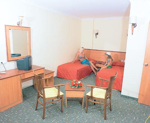 ����� Celes Beach Resort, ����