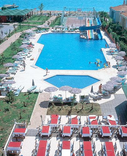 ����� Celes Beach Resort, ����