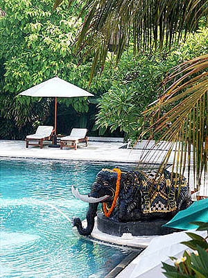 ����� Puri Santrian, ����