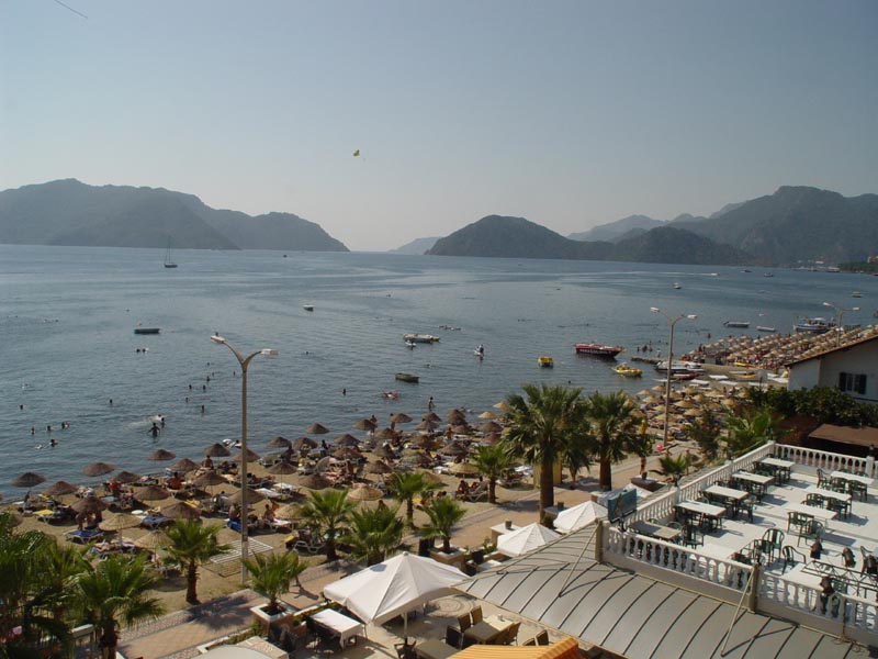 ����� Emre Beach, ����