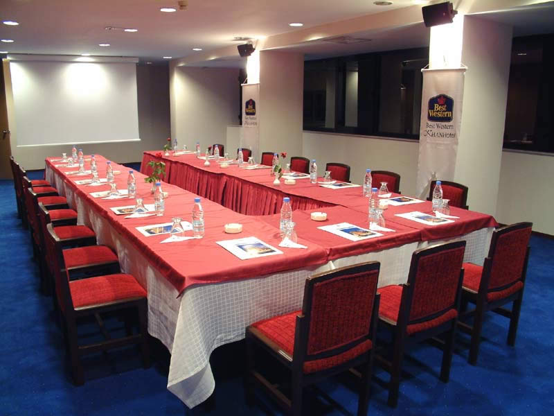����� Best Western Khan, ����